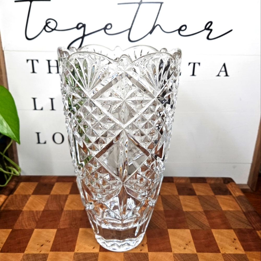 Vintage BOHEMIAN CZECH Cut Crystal Vase 9.75" - Picture 1 of 15